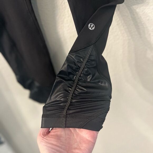 Lululemon Pace Queen Tight 7/8 Length Size 4 Black Reflective Full On Luxtreme - Picture 7 of 15